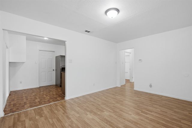 2538 Stovall Drive, Dallas, TX 75216