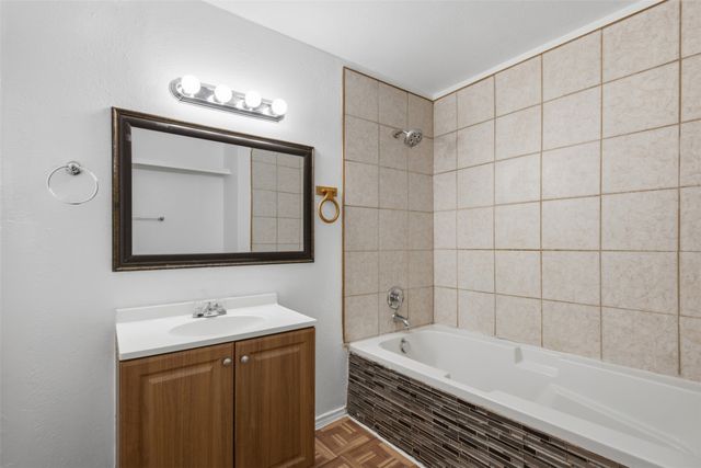 2538 Stovall Drive, Dallas, TX 75216
