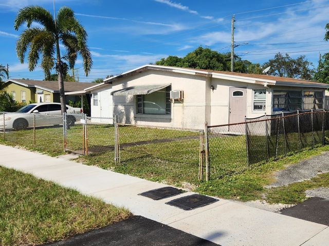 2931 NW 5th Ct, Fort Lauderdale, FL 33311