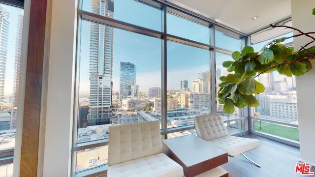 1100 S Hope Street 1616, Los Angeles, CA 90015