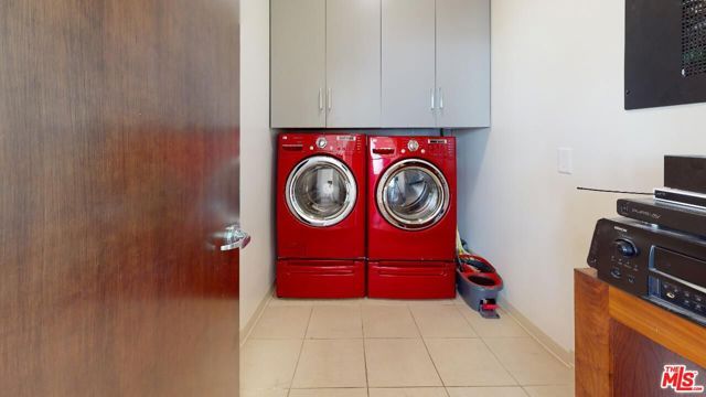 1100 S Hope Street 1616, Los Angeles, CA 90015