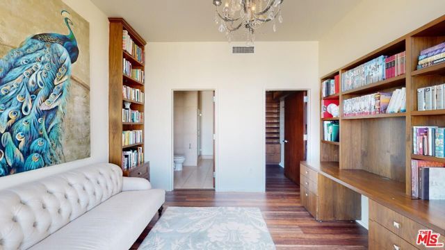 1100 S Hope Street 1616, Los Angeles, CA 90015