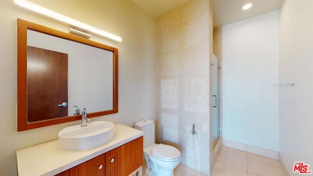 1100 S Hope Street 1616, Los Angeles, CA 90015