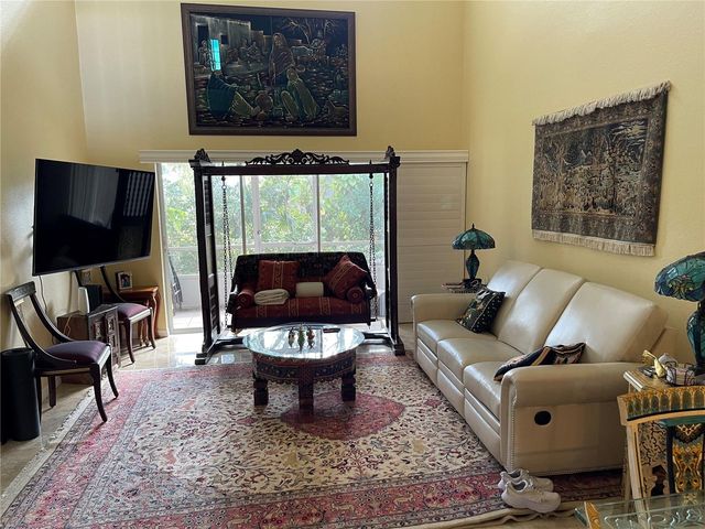 8572 SWEET MAGNOLIA PLACE, Seminole, FL 33777