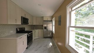 124-05 Jamaica Avenue 2R, Richmond Hill, NY 11418