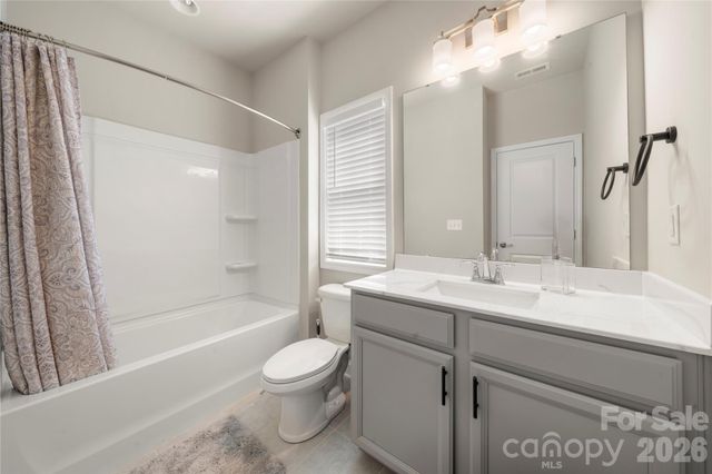 8309 Scotney Bluff Avenue, Charlotte, NC 28273
