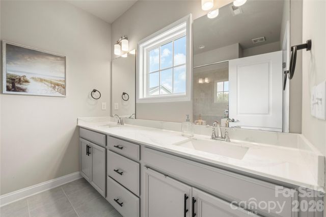 8309 Scotney Bluff Avenue, Charlotte, NC 28273
