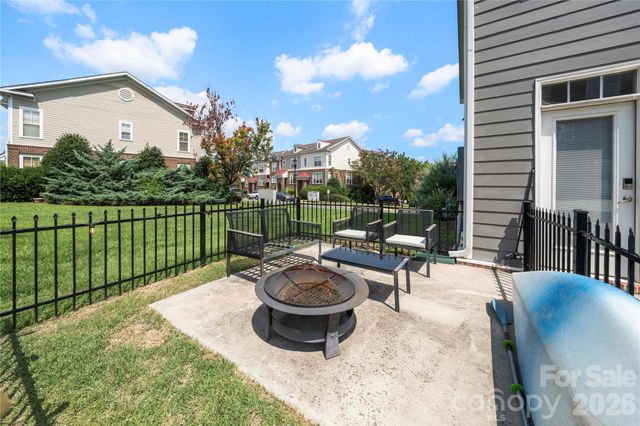8309 Scotney Bluff Avenue, Charlotte, NC 28273