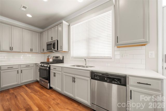 8309 Scotney Bluff Avenue, Charlotte, NC 28273