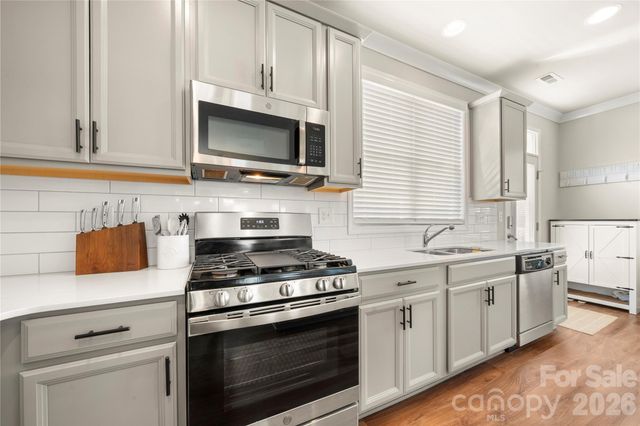 8309 Scotney Bluff Avenue, Charlotte, NC 28273