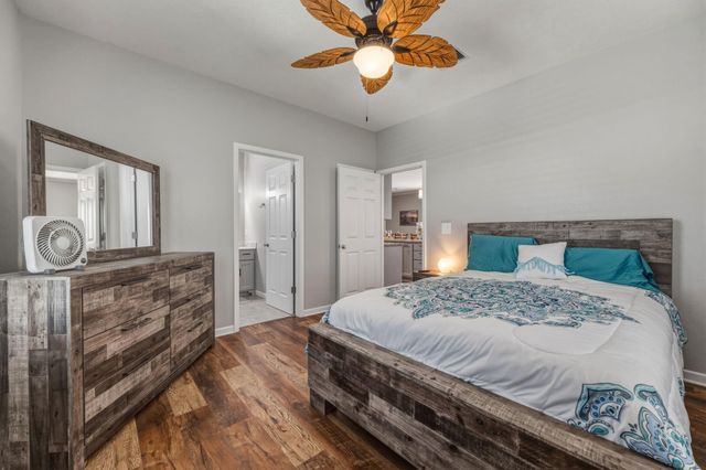 920 Palmview, Crystal Beach, TX 77650