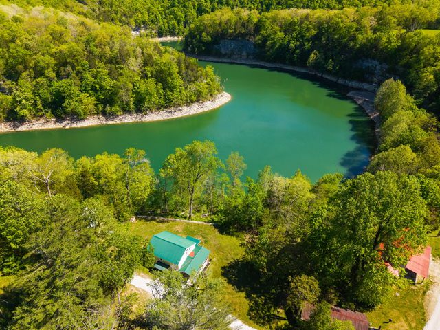 9622 Rush Branch Road, Somerset, KY 42501