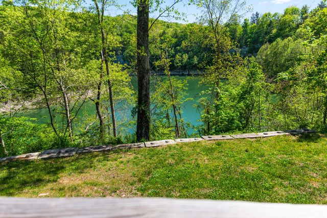 9622 Rush Branch Road, Somerset, KY 42501