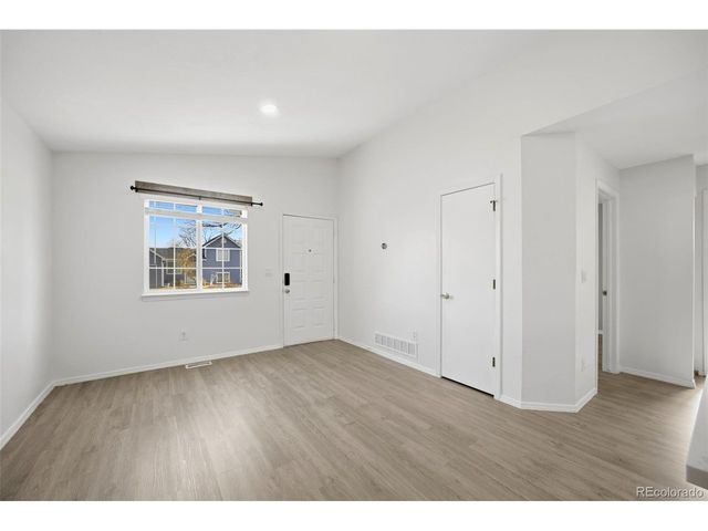 4677 S Pagosa Way, Aurora, CO 80015