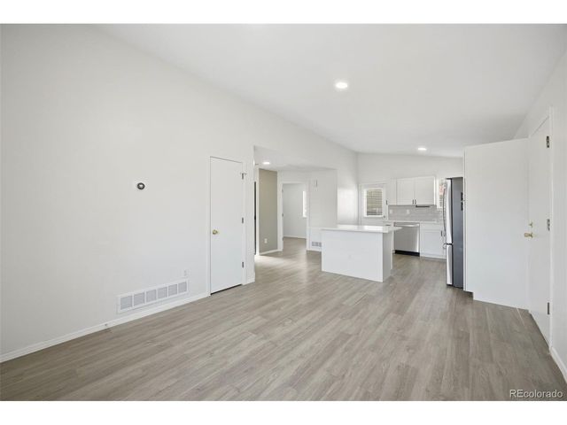 4677 S Pagosa Way, Aurora, CO 80015