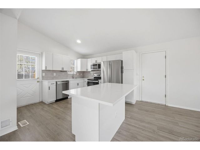 4677 S Pagosa Way, Aurora, CO 80015