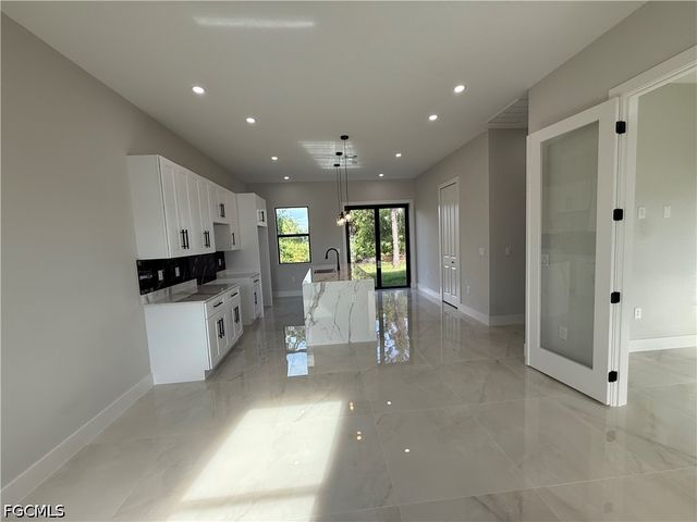 824 Dawhert AVE S, Lehigh Acres, FL 33974