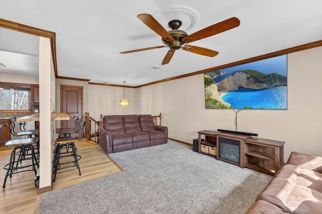 1819 W Mallory AVENUE, Milwaukee, WI 53221