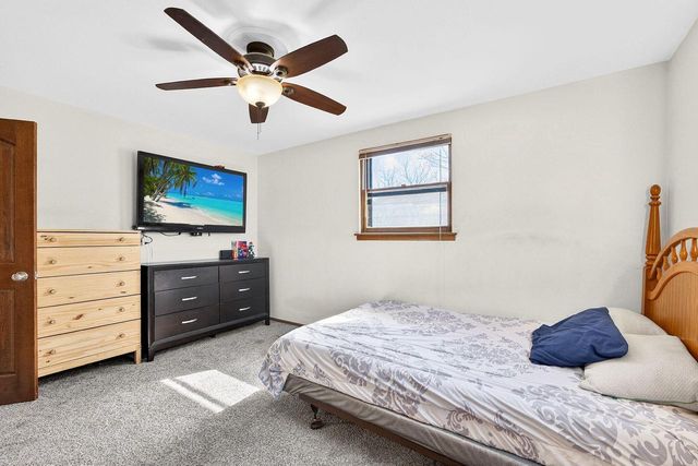 1819 W Mallory AVENUE, Milwaukee, WI 53221