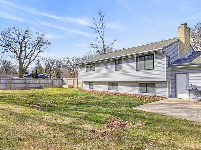 1819 W Mallory AVENUE, Milwaukee, WI 53221