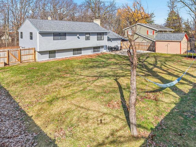 1819 W Mallory AVENUE, Milwaukee, WI 53221