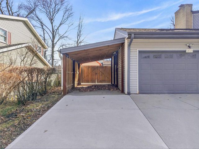 1819 W Mallory AVENUE, Milwaukee, WI 53221