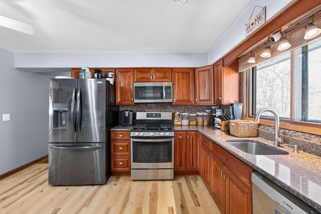 1819 W Mallory AVENUE, Milwaukee, WI 53221