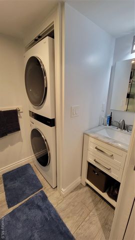 85 Mohawk Avenue Garden, East Atlantic Beach, NY 11561