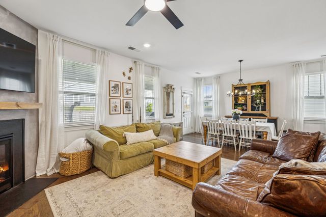 799 Ewell Farm Dr, Spring Hill, TN 37174