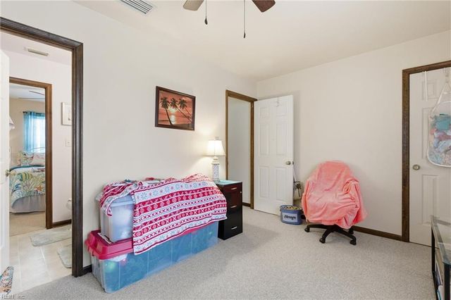 927 Still Harbor CIR, Chesapeake, VA 23320