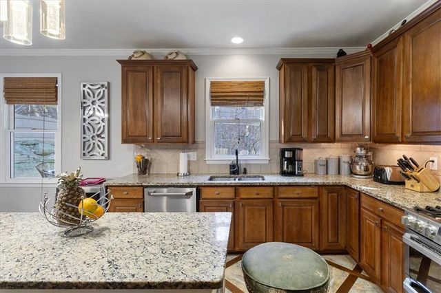 9122 Loxford Street, Lithia Springs, GA 30122