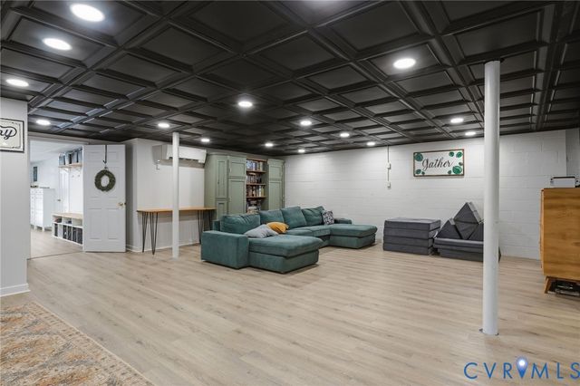 1024 Otterdale Rd, Midlothian, VA 23114