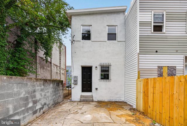1006 E PRESTON ST, Baltimore, MD 21202