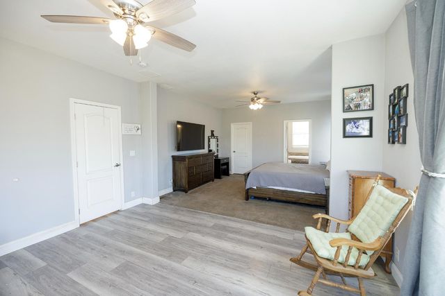 12420 Lancaster Rd, Oakdale, CA 95361