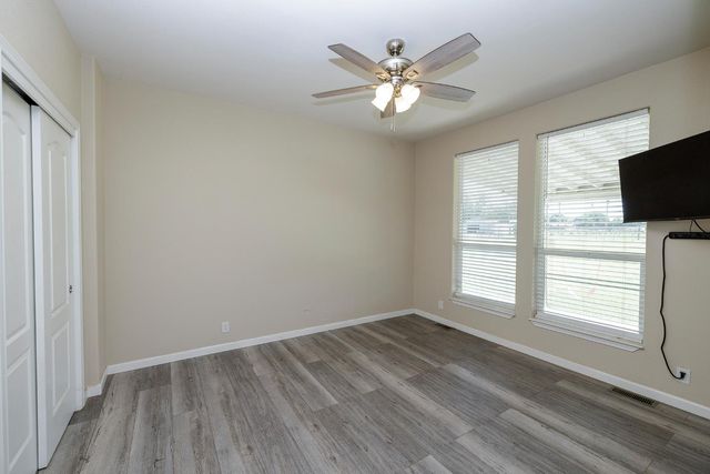 12420 Lancaster Rd, Oakdale, CA 95361