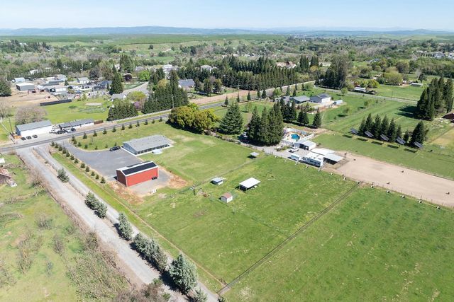 12420 Lancaster Rd, Oakdale, CA 95361