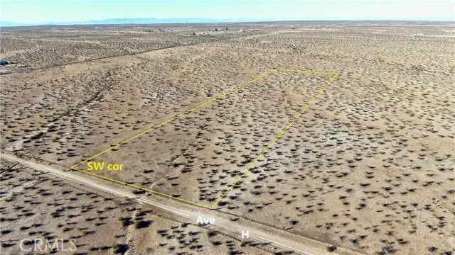 20200 Avenue H, Lancaster, CA 93535