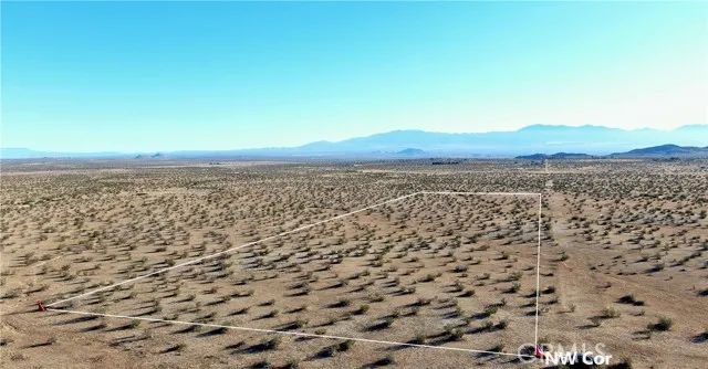 20200 Avenue H, Lancaster, CA 93535