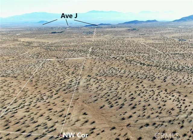 20200 Avenue H, Lancaster, CA 93535