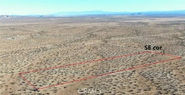 20200 Avenue H, Lancaster, CA 93535