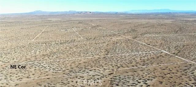 20200 Avenue H, Lancaster, CA 93535