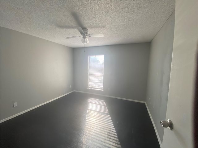 10053 Westpark Drive 334, Houston, TX 77042