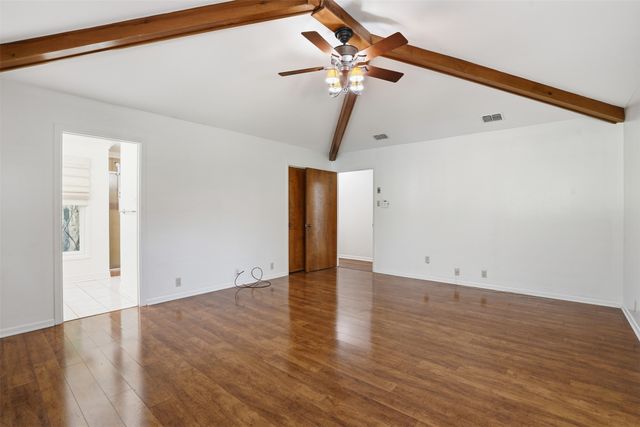715 Stonelake Drive, Cleburne, TX 76033