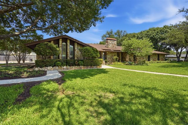 715 Stonelake Drive, Cleburne, TX 76033