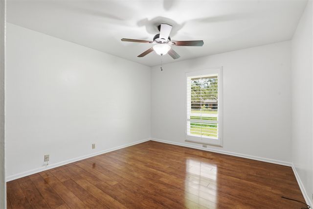 715 Stonelake Drive, Cleburne, TX 76033