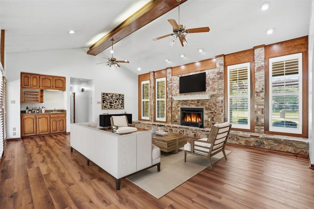 715 Stonelake Drive, Cleburne, TX 76033