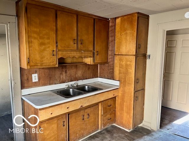 1410 Walton Street, Anderson, IN 46016