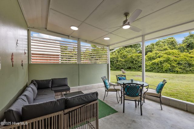 1198 Highway 101, Beaufort, NC 28516