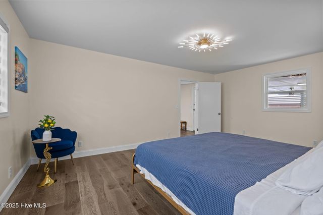 1198 Highway 101, Beaufort, NC 28516