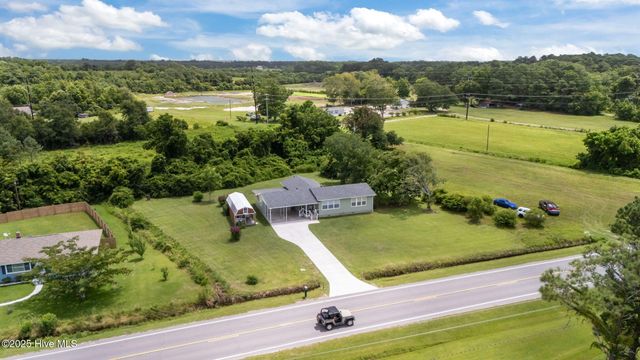 1198 Highway 101, Beaufort, NC 28516